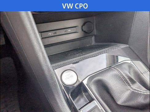 Certified 2023 Volkswagen Taos SE w/ Panoramic Sunroof Package image 18