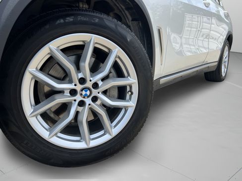 Used 2019 BMW X5 xDrive40i AWD/4WD image 34