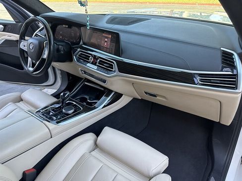 Used 2021 BMW X7 xDrive40i w/ Premium Package AWD/4WD image 36
