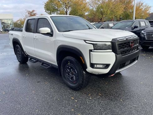 New 2026 Nissan Frontier PRO-4X w/ Pro Premium Package AWD/4WD image 8