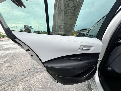 Used 2022 Toyota Corolla SE FWD image 23
