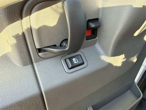 Used 2024 Chevrolet Express 2500 w/ Driver Convenience Package image 11