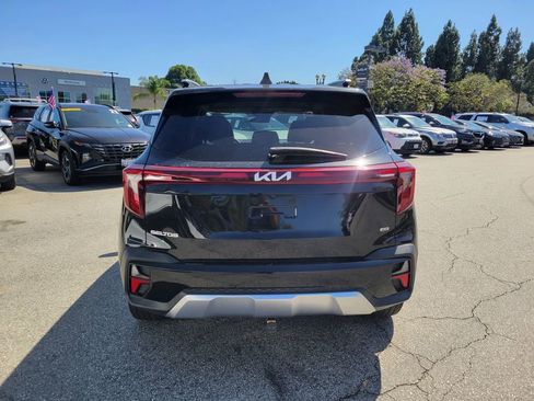 Certified 2024 Kia Seltos SX w/ SX Sunroof Package AWD/4WD image 3