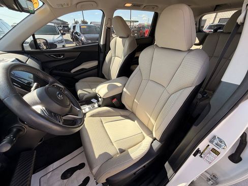 Used 2023 Subaru Ascent Premium w/ Convenience Package AWD/4WD image 17
