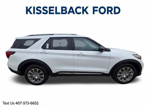 New 2026 Ford Explorer Platinum image 2