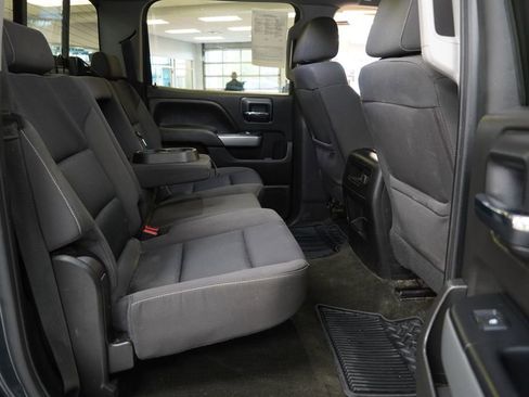 Used 2018 Chevrolet Silverado 1500 LT w/ All Star Edition AWD/4WD image 29