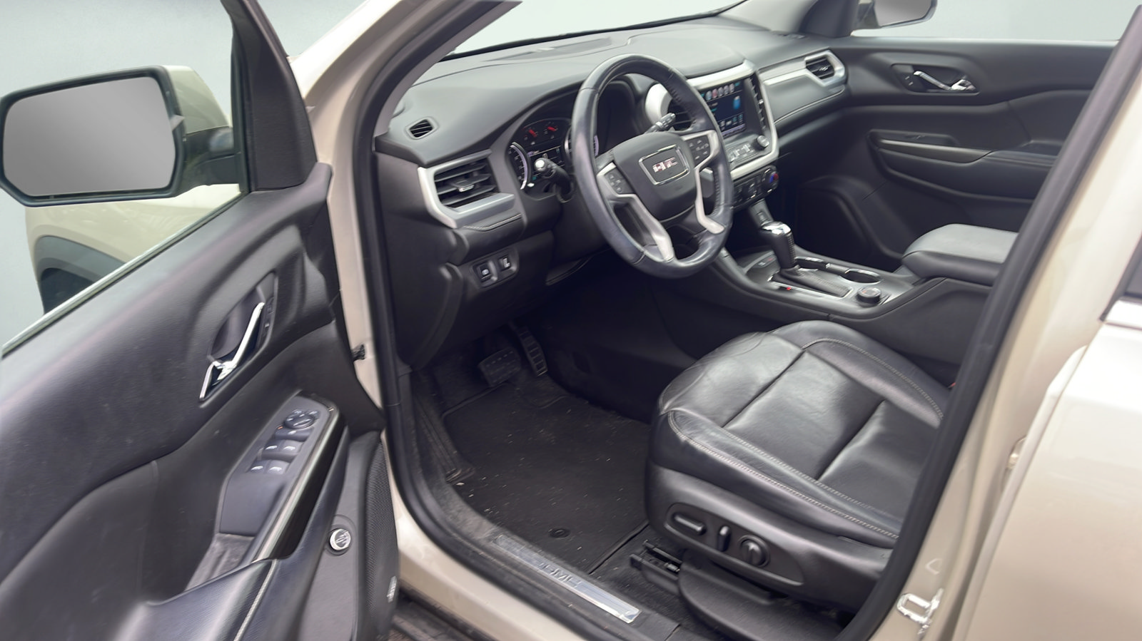 Used 2017 GMC Acadia SLT AWD/4WD image 13