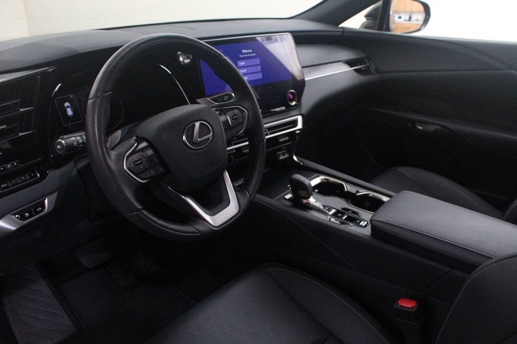 Used 2023 Lexus RX 350 Premium Plus w/ Accessory Package (Z1) FWD image 5