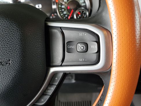 Used 2022 RAM 1500 Big Horn w/ Night Edition RWD image 25