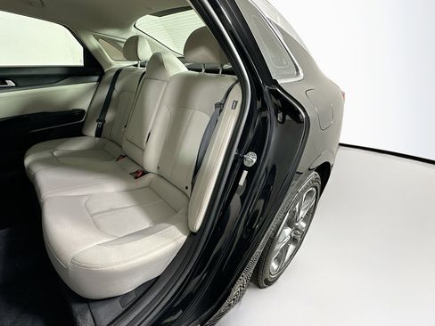 Used 2021 Kia K5 LXS image 26