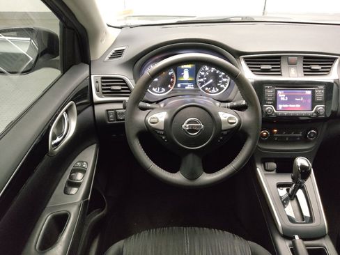 Used 2017 Nissan Sentra SV FWD image 22