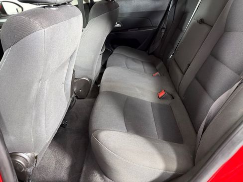 Used 2016 Chevrolet Cruze LT FWD image 17