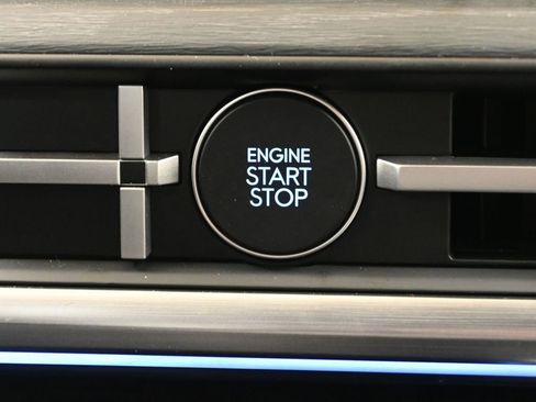 New 2026 Hyundai Santa Fe Limited AWD/4WD image 32