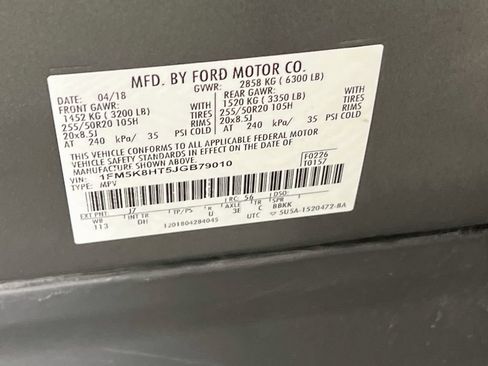 Used 2018 Ford Explorer Platinum AWD/4WD image 30