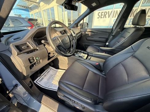 Used 2022 Honda Ridgeline Black Edition image 15