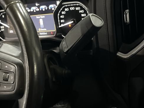 Used 2021 GMC Sierra 1500 AT4 w/ AT4 Carbonpro Edition AWD/4WD image 16
