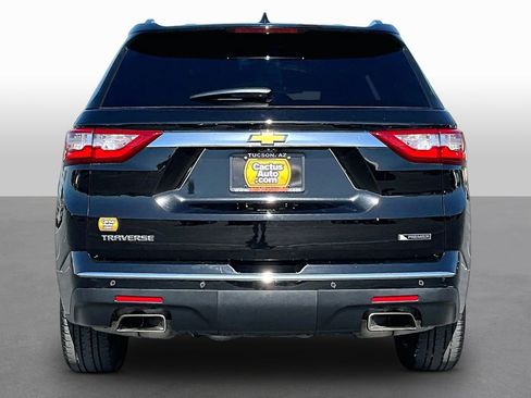 Used 2018 Chevrolet Traverse Premier FWD image 4