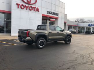 New 2026 Toyota Tacoma TRD Off-Road AWD/4WD video 2