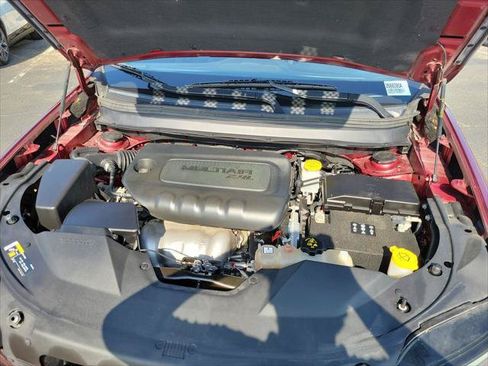 Certified 2020 Jeep Cherokee Latitude w/ Cold Weather Group FWD image 23