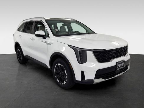New 2026 Kia Sorento S w/ S Panoramic Sunroof Package AWD/4WD image 1