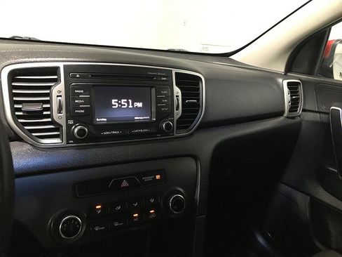 Used 2017 Kia Sportage LX FWD image 25