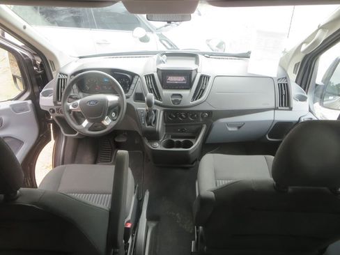 Used 2017 Ford Transit 350 XLT image 8