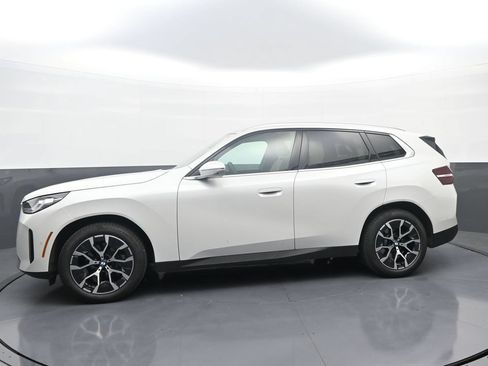 New 2026 BMW X3 xDrive30i w/ Premium Package AWD/4WD image 4