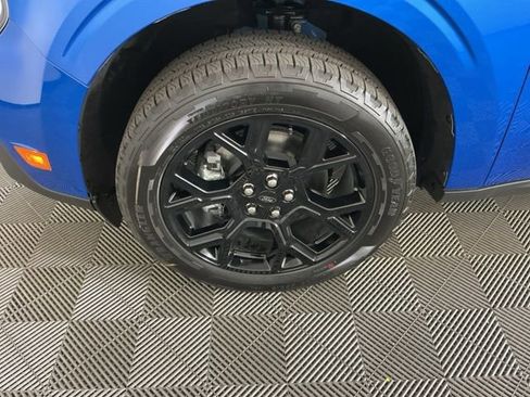 New 2025 Ford Maverick XLT w/ XLT Luxury Package image 30