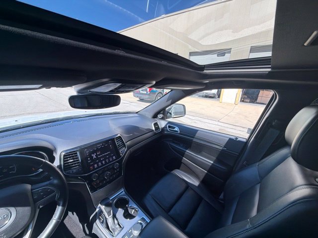 Used 2020 Jeep Grand Cherokee Limited w/ Trailer Tow Group IV AWD/4WD image 22