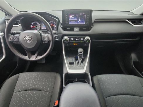 Used 2022 Toyota RAV4 XLE image 12