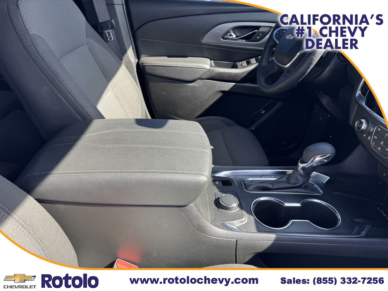 Used 2023 Chevrolet Traverse LT FWD image 8