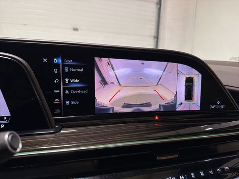 Used 2021 Cadillac Escalade Sport w/ LPO, ONYX Package AWD/4WD image 23