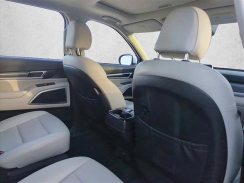 Used 2021 Kia Telluride S image 19