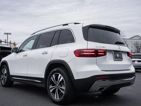 Certified 2025 Mercedes-Benz GLB 250 4MATIC image 5