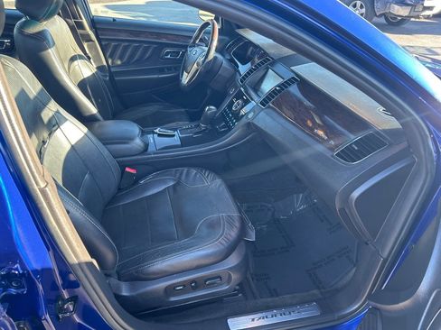 Used 2013 Ford Taurus Limited image 12
