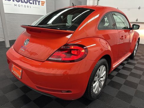 Used 2019 Volkswagen Beetle 2.0T S image 10