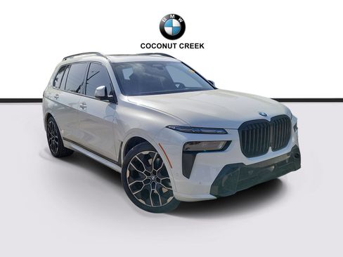 Used 2024 BMW X7 xDrive40i w/ Executive Package AWD/4WD image 1