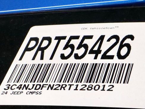Used 2024 Jeep Compass Latitude AWD/4WD image 32