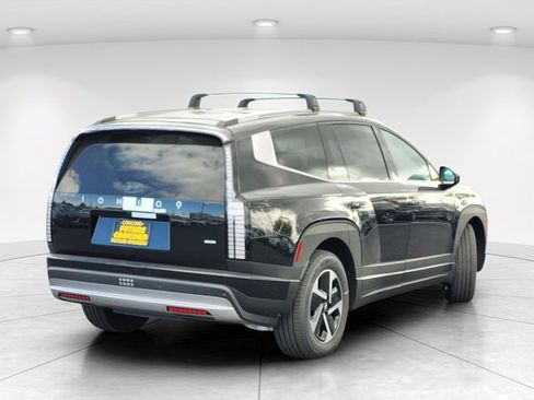 New 2026 Hyundai Ioniq 9 SE image 6