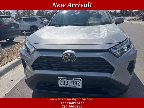 Used 2024 Toyota RAV4 XLE AWD/4WD image 1