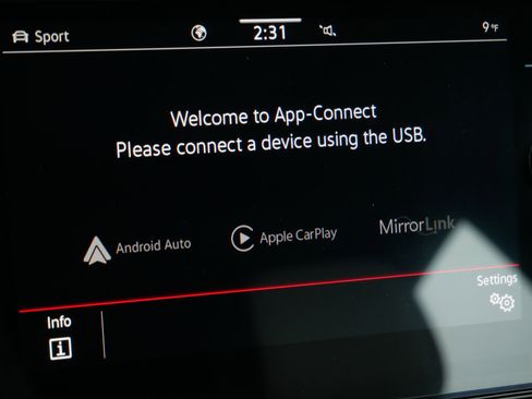 Certified 2023 Volkswagen Arteon SEL Premium image 30