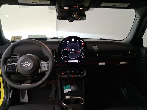 New 2026 MINI Cooper S FWD image 17