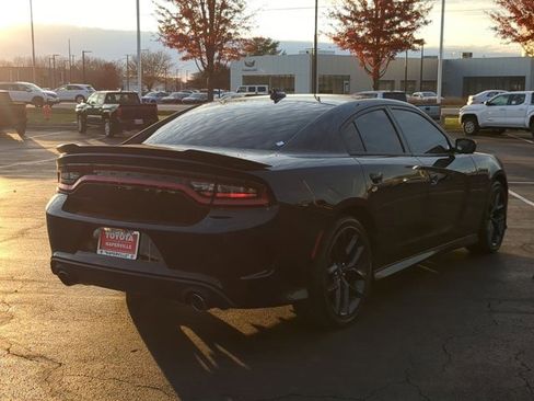 Used 2023 Dodge Charger R/T w/ Blacktop Package image 5