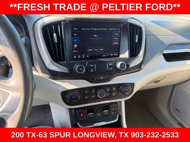Used 2020 GMC Terrain Denali w/ Denali Premium Package FWD image 24