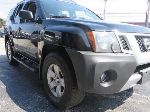Used 2011 Nissan Xterra S AWD/4WD image 2