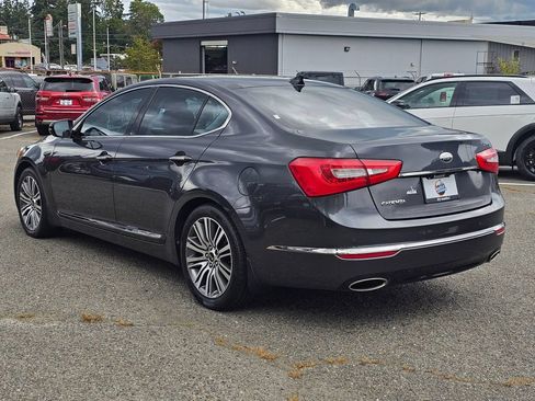 Used 2014 Kia Cadenza Premium w/ Luxury Package FWD image 6