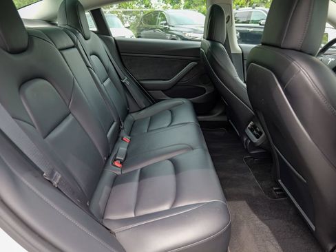 Used 2022 Tesla Model 3 Performance AWD/4WD image 31