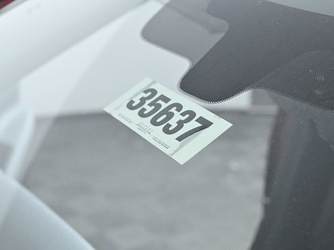 New 2026 Nissan Kicks SR w/ SR Premium Package image 31