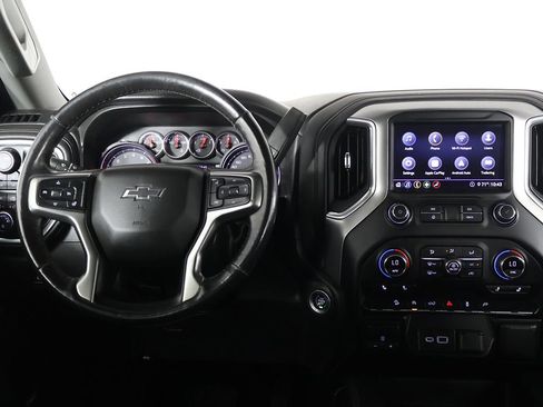 Used 2020 Chevrolet Silverado 1500 RST AWD/4WD image 30