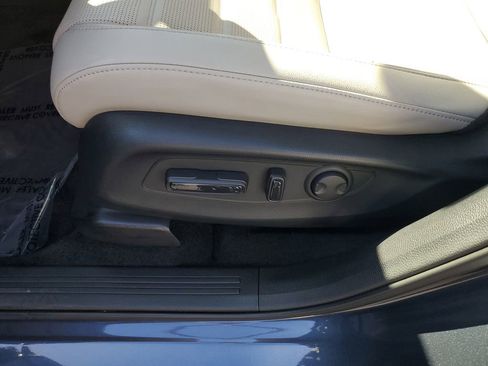 Certified 2025 Honda CR-V EX-L image 20